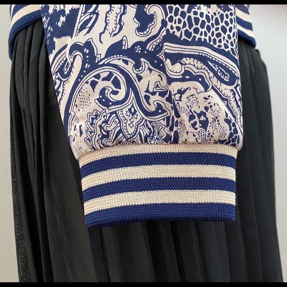 Women’s Lightweight printed satin bomber jacket - Picture 7 of 8